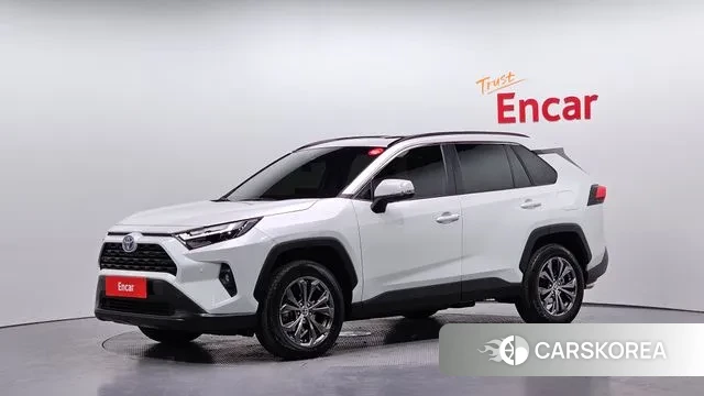 Toyota RAV4 5th Generation 2024 Белый из Кореи