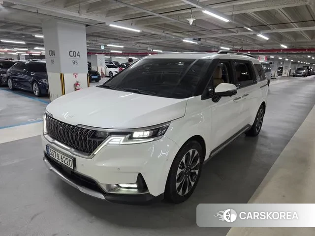 Kia Carnival 4th generation 2022 Белый из Кореи