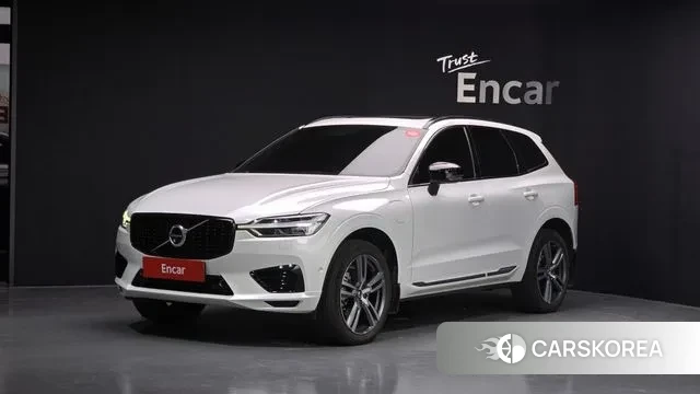 Volvo XC60 second Generation 2020 Белый из Кореи