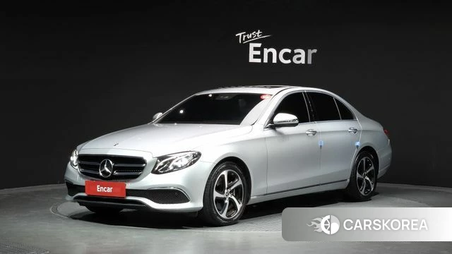 Mercedes-Benz E-Class W213 2020 Серебряный из Кореи