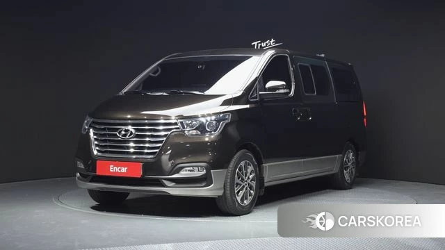 Hyundai The New Grand Starex 2018 Коричневый из Кореи