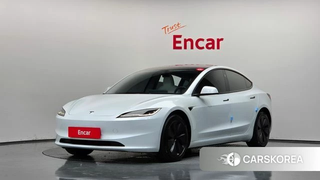 Tesla Model 3 2024 Белый из Кореи