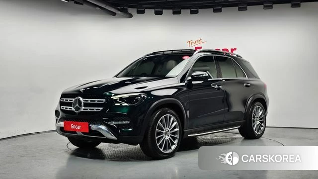 Mercedes-Benz GLE-Class W167 2023 Темно-зеленый из Кореи
