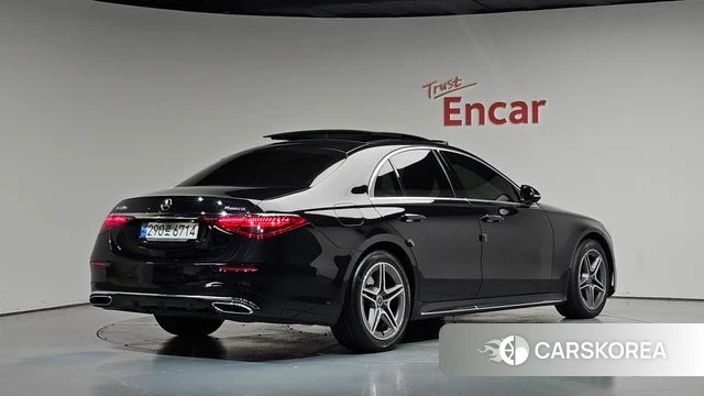 Mercedes-Benz S-Class W223 2023 Черный из Кореи