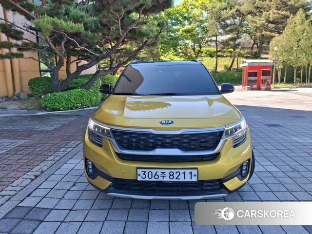 Kia Seltos 2020 Желтый из Кореи