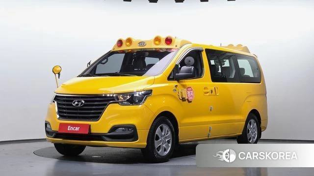 Hyundai The New Grand Starex 2018 Желтый из Кореи