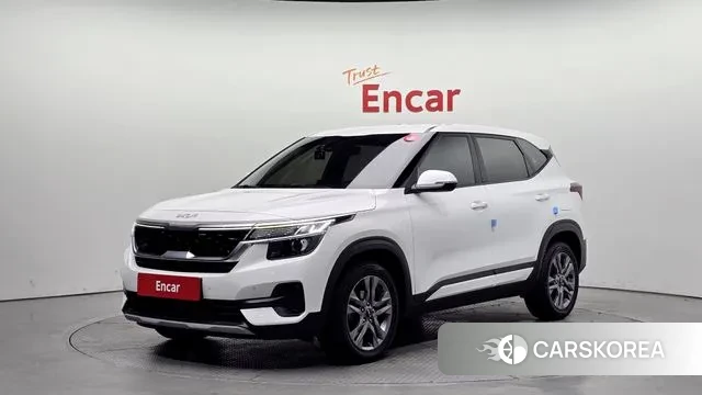 Kia Seltos 2022 Белый из Кореи