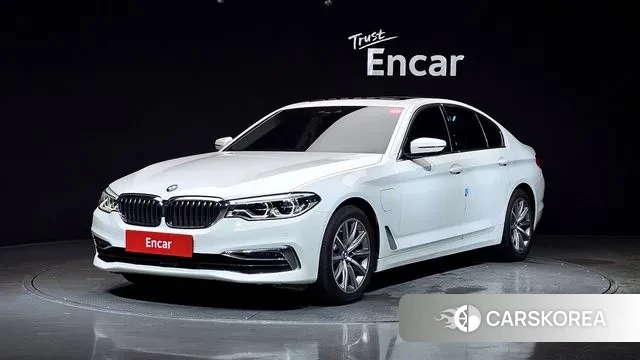 BMW 5 Series (G30) 2020 Белый из Кореи