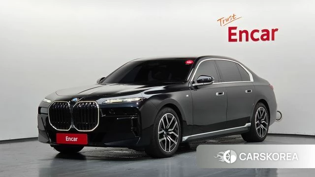 BMW 7 Series (G70) 2023 Черный из Кореи