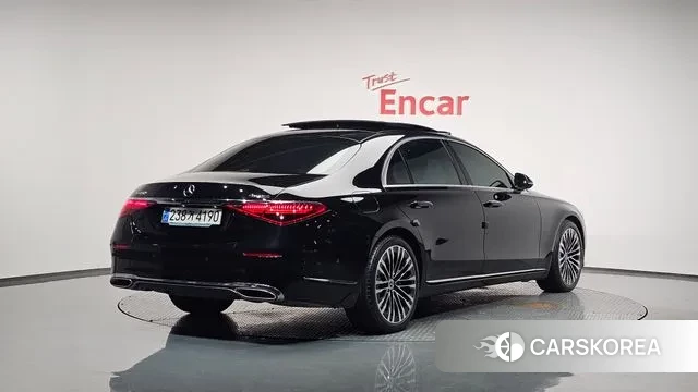 Mercedes-Benz S-Class W223 2023 Черный из Кореи