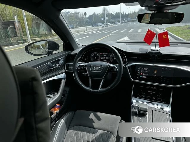 Audi A6L 2024 Черный из Китая