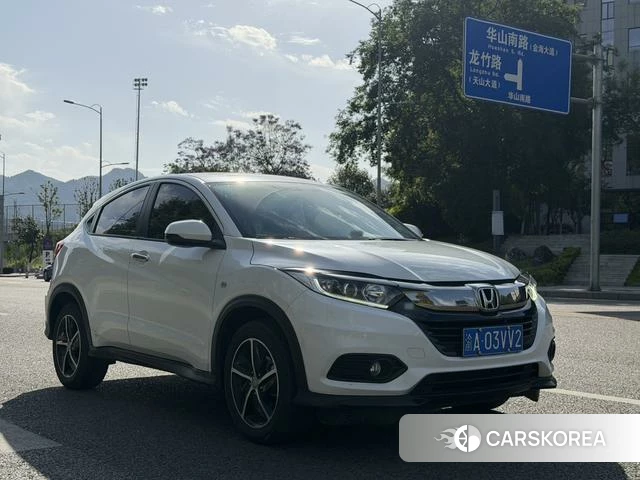 Honda Binzhi 2021 Белый из Китая