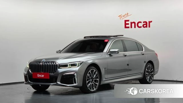 BMW 7 Series (G11) 2021 Серебристо-серый из Кореи