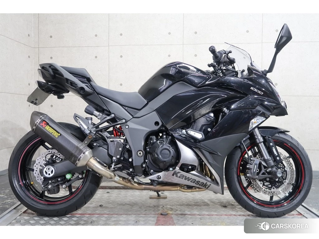 Проданный Kawasaki NINJA 1000 2018 из Японии