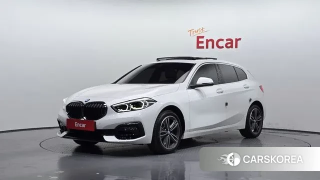 BMW 1 Series (F40) 2024 Белый из Кореи