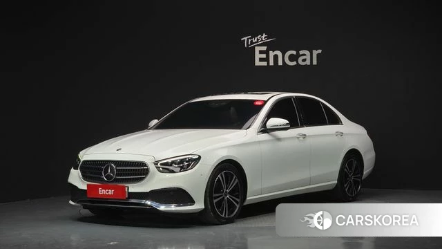 Mercedes-Benz E-Class W213 2021 Белый из Кореи