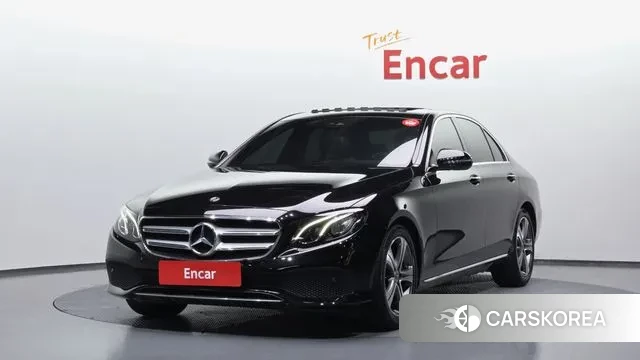 Mercedes-Benz E-Class W213 2018 Черный из Кореи