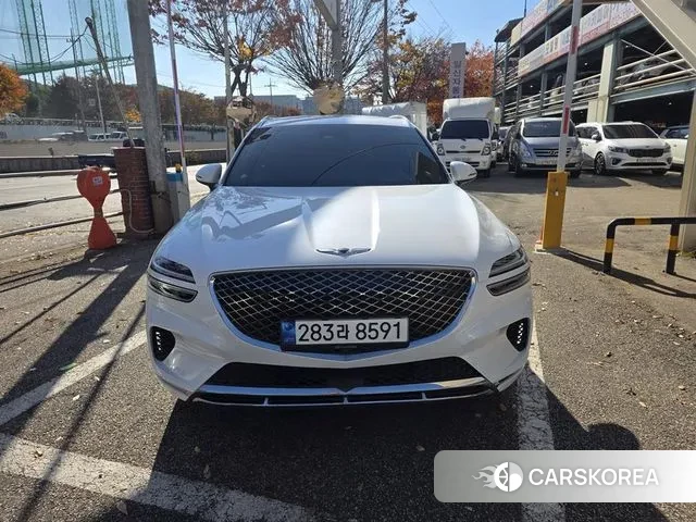 Genesis GV70 2023 Белый из Кореи