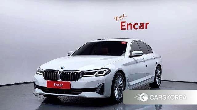 BMW 5 Series (G30) 2022 Белый из Кореи