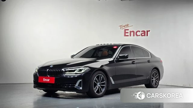 BMW 5 Series (G30) 2021 Черный из Кореи