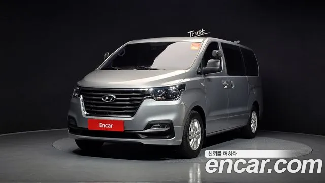 Hyundai The New Grand Starex 2019 Серебристо-серый из Кореи