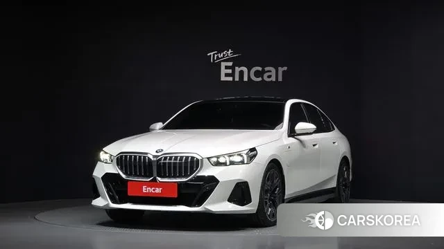 BMW 5 Series (G60) 2024 Белый из Кореи