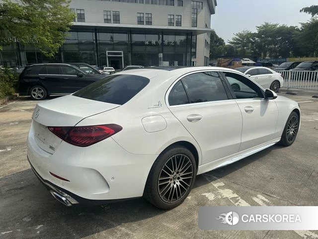 Mercedes-Benz Class C 2022 Белый из Китая