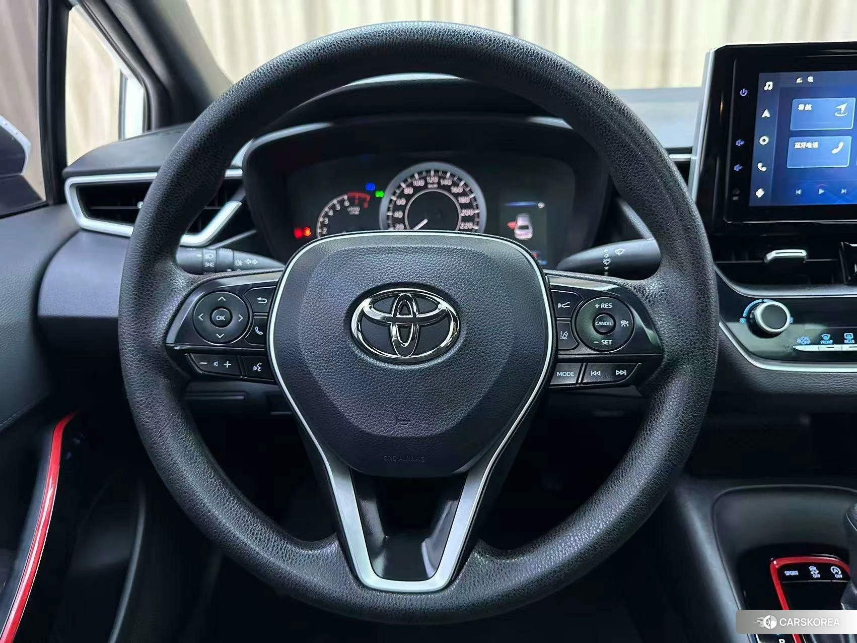 Toyota Levin 2023 Белый из Китая