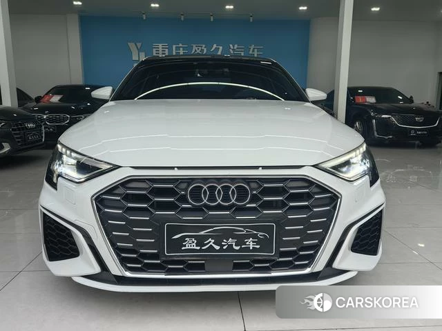 Audi A3 2022 Белый из Китая