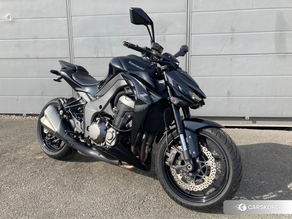 Проданный Kawasaki Z1000 2015 из Японии