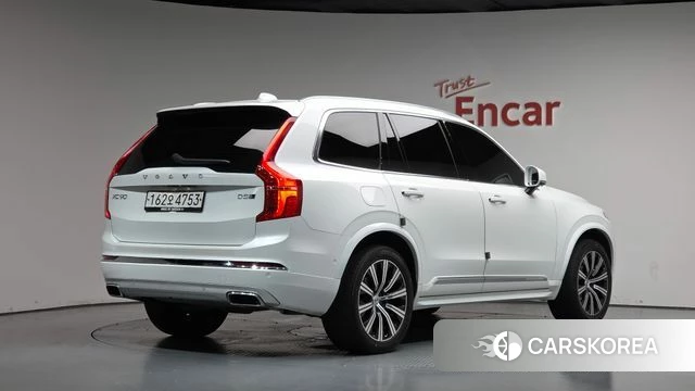 Volvo XC90 second Generation 2020 Белый из Кореи
