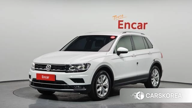 Volkswagen Tiguan second Generation 2020 Белый из Кореи