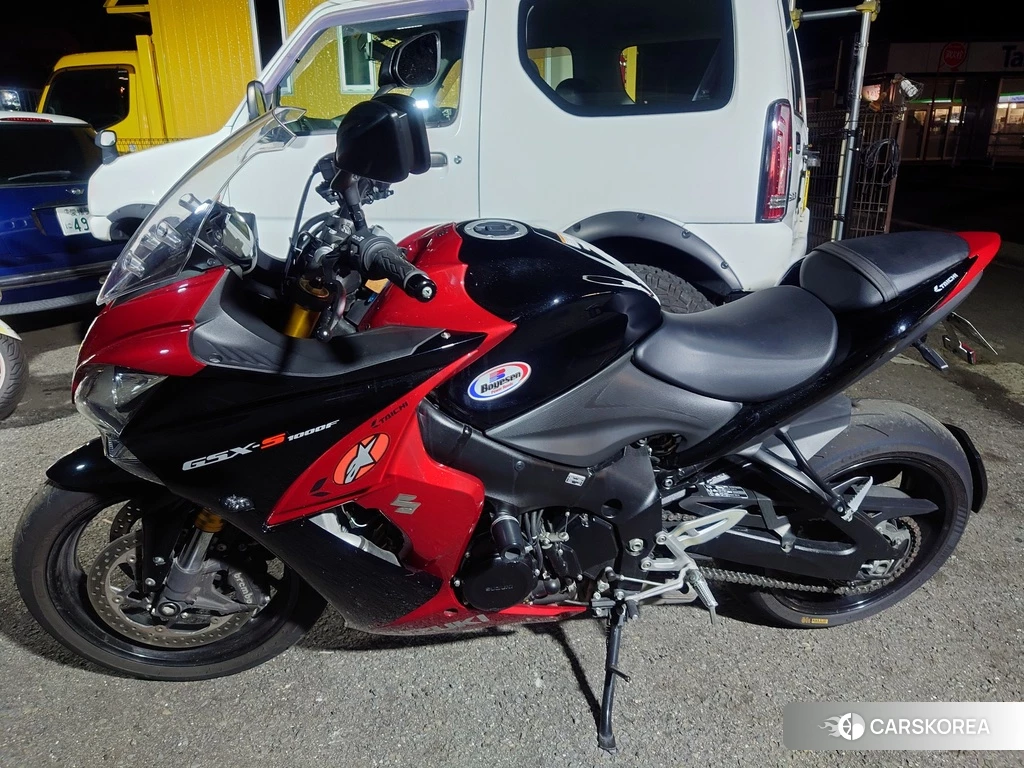 Проданный Suzuki GSX-S1000F 2017 из Японии