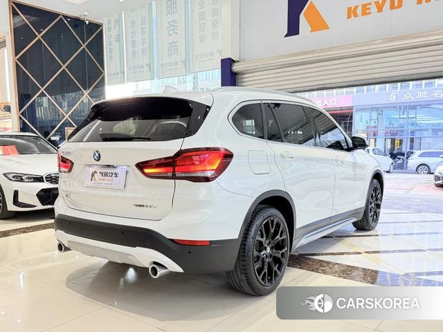 BMW X1 2022 Белый из Китая