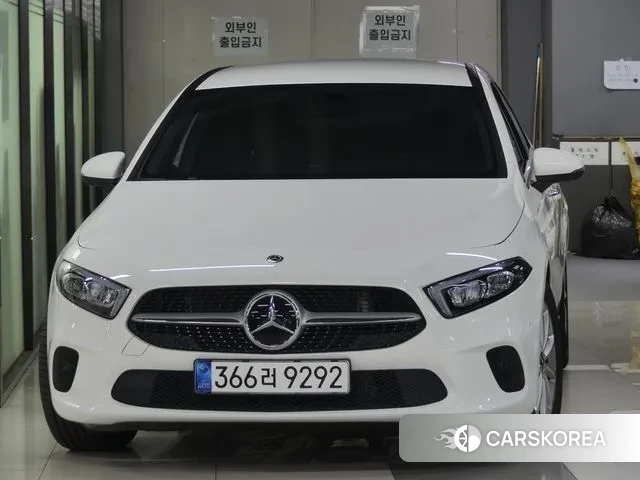 Mercedes-Benz A-Class W177 2020 Белый из Кореи