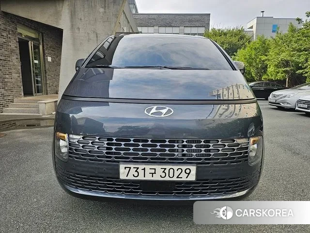 Hyundai Staria 2022 Серый из Кореи