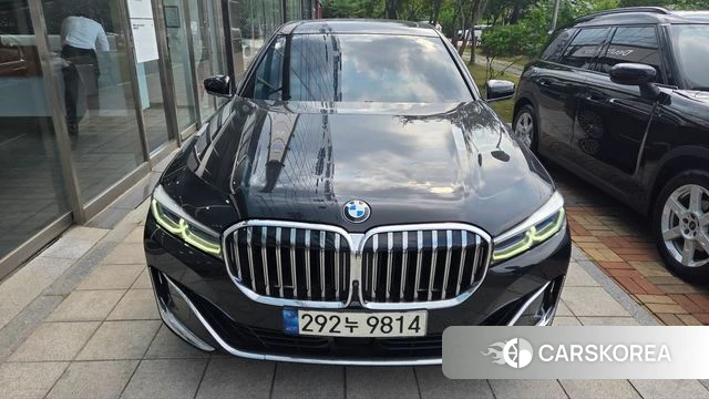 BMW 7 Series (G11) 2021 Черный из Кореи