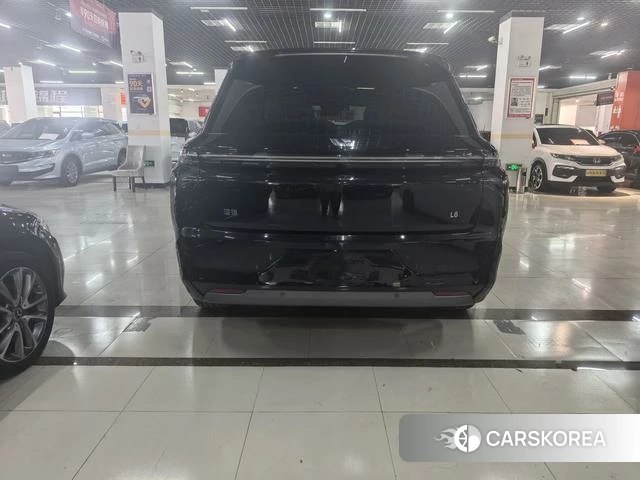 Ideal car Ideal L8 2025 Черный из Китая