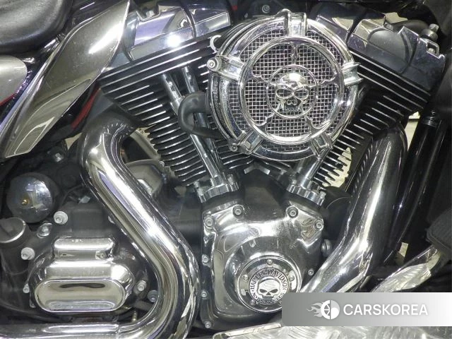 Engine photo