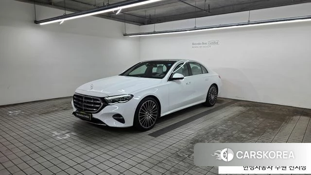 Mercedes-Benz E-Class W214 2025 Белый из Кореи
