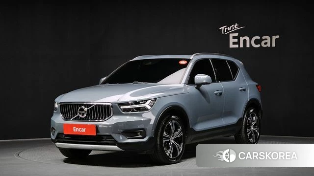 Volvo XC40 2021 Светло-серебряный цвет из Кореи