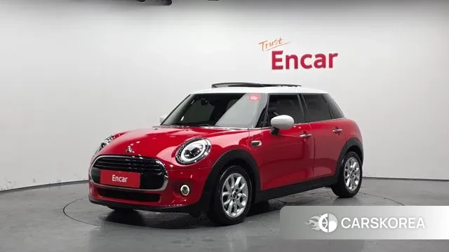 Mini Cooper 2021 Красный из Кореи
