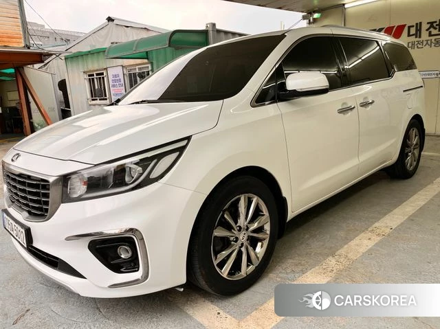 Kia The New Carnival 2018 Белый из Кореи