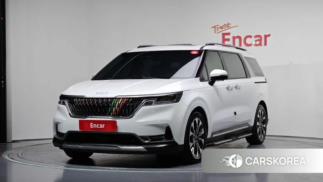 Kia Carnival 4th generation 2023 Белый из Кореи