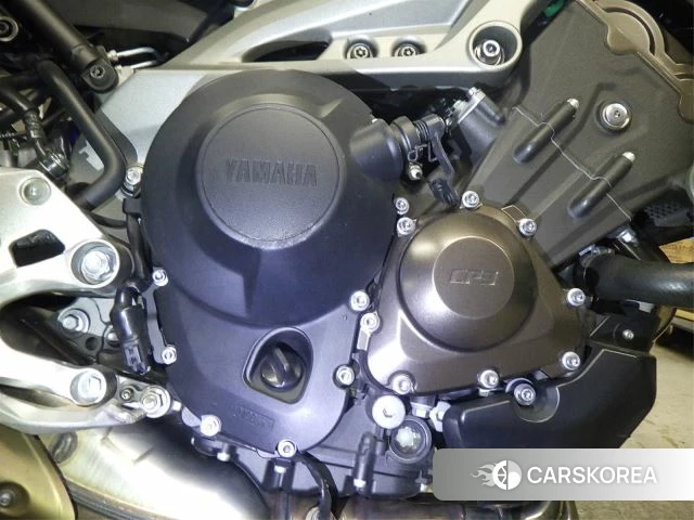 Engine photo
