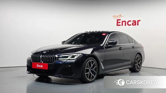 BMW 5 Series (G30) 2022 Черный из Кореи