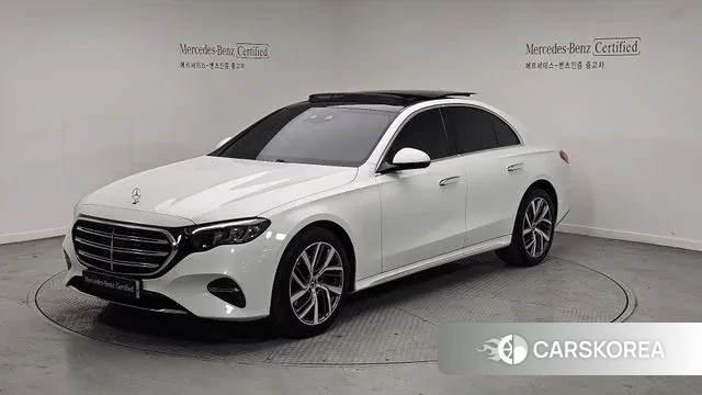 Mercedes-Benz E-Class W214 2024 Белый из Кореи