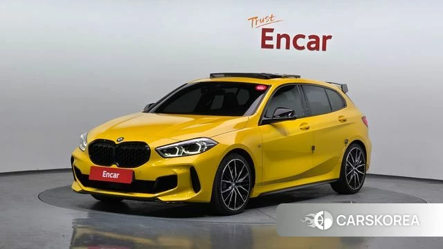 BMW 1 Series (F40) 2022 Желтый из Кореи