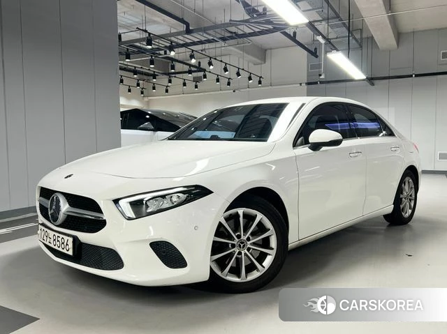 Mercedes-Benz A-Class W177 2020 Белый из Кореи