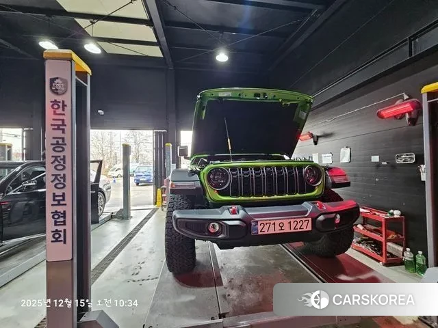 Jeep Wrangler (JL) 2025 Зеленый из Кореи